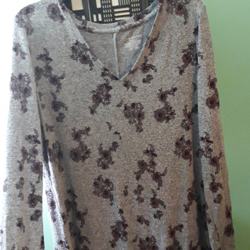 Lane Bryant Floral Long Sleeve T-Shirt Size 14/16
